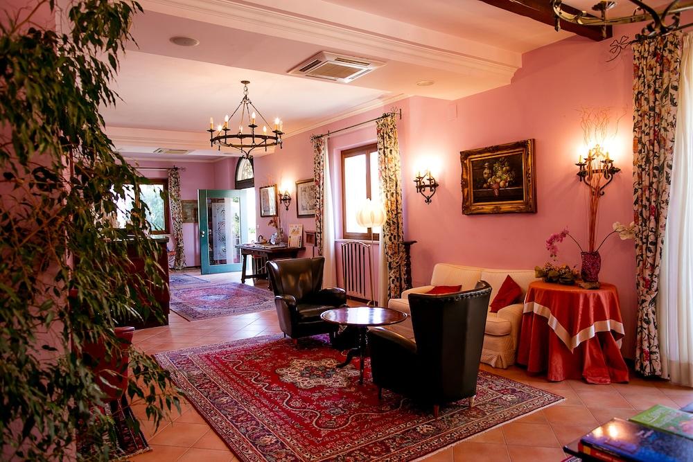 I Calanchi Country Y Restaurante 4* Ripatransone