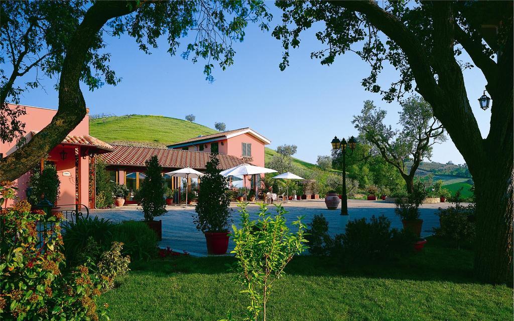 I Calanchi Country Y Restaurante 4* Ripatransone