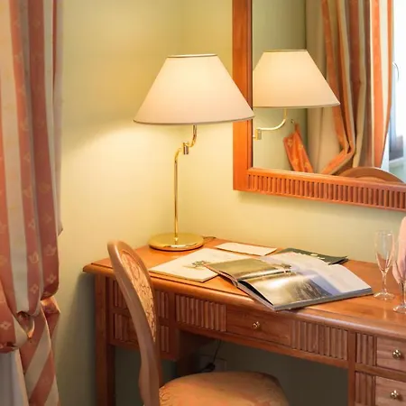 Country Hotel & Resort I Calanchi Ripatransone Room photo