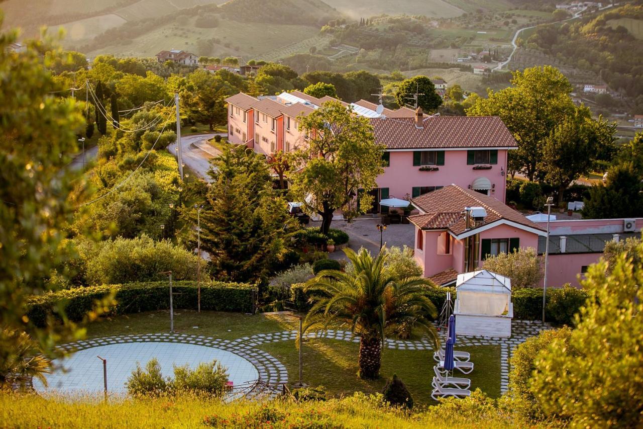I Calanchi Country Y Restaurante 4* Ripatransone