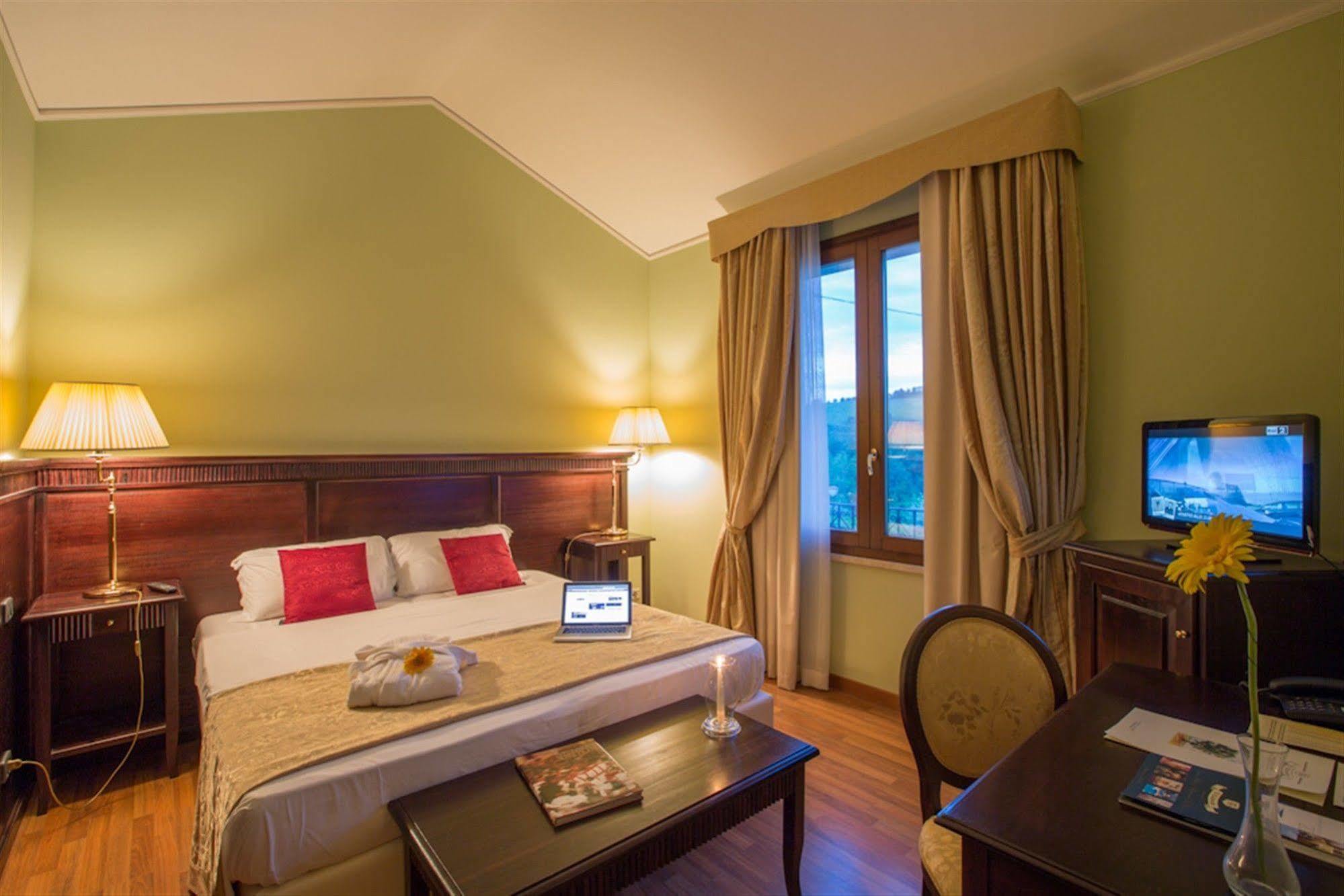 Hotel Country & I Calanchi Ripatransone
